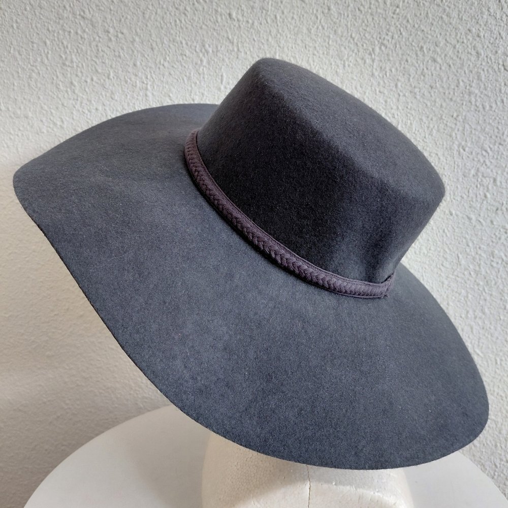 NWT Universal Thread Womens Ajustable Floppy Dark… - image 2